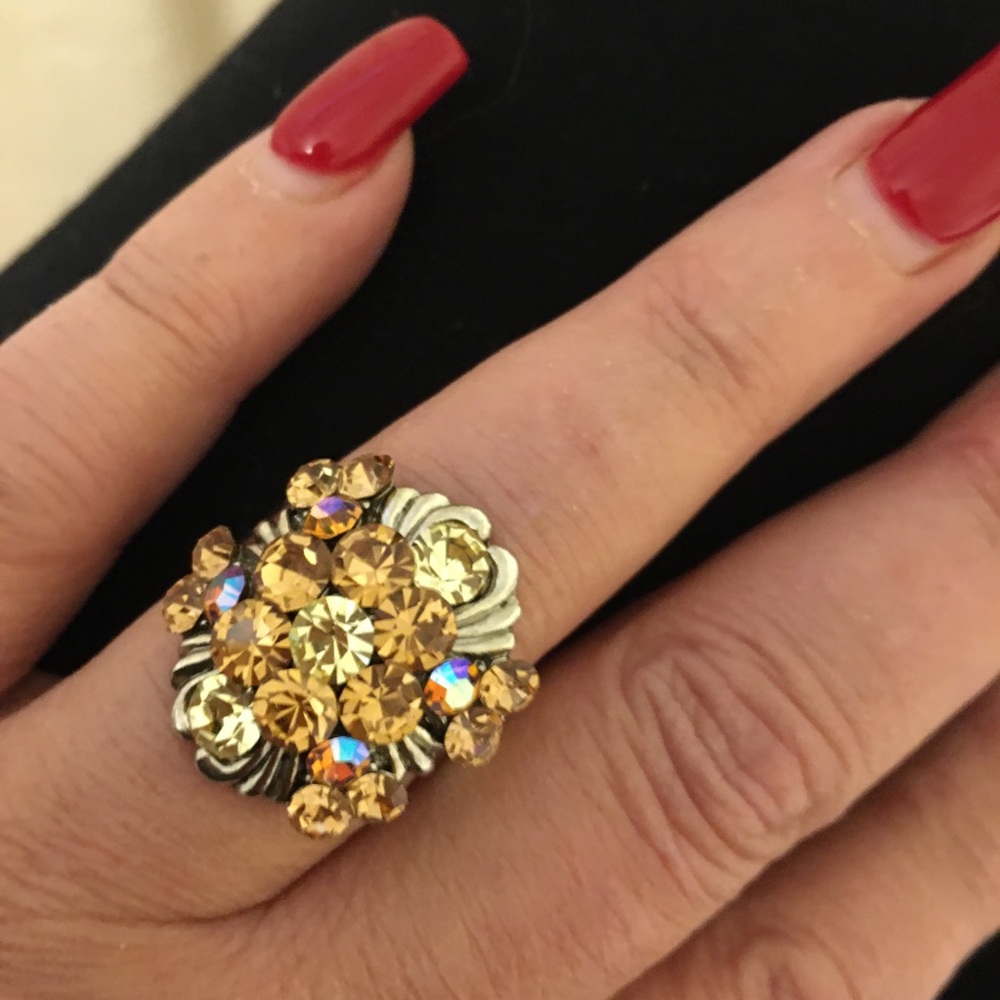 Classic Vintage 'Dinner' ring